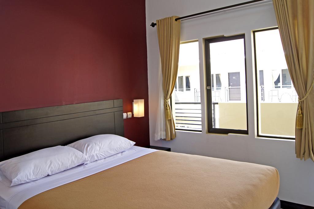 The Winner Premier Hotel Pemalang Δωμάτιο φωτογραφία