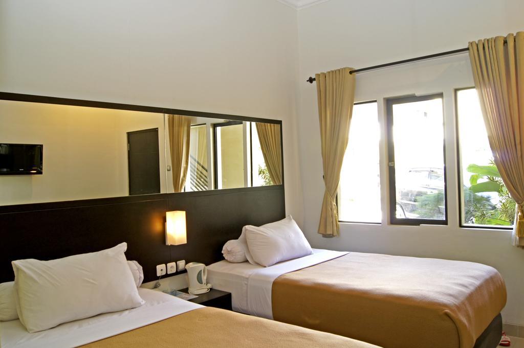The Winner Premier Hotel Pemalang Δωμάτιο φωτογραφία