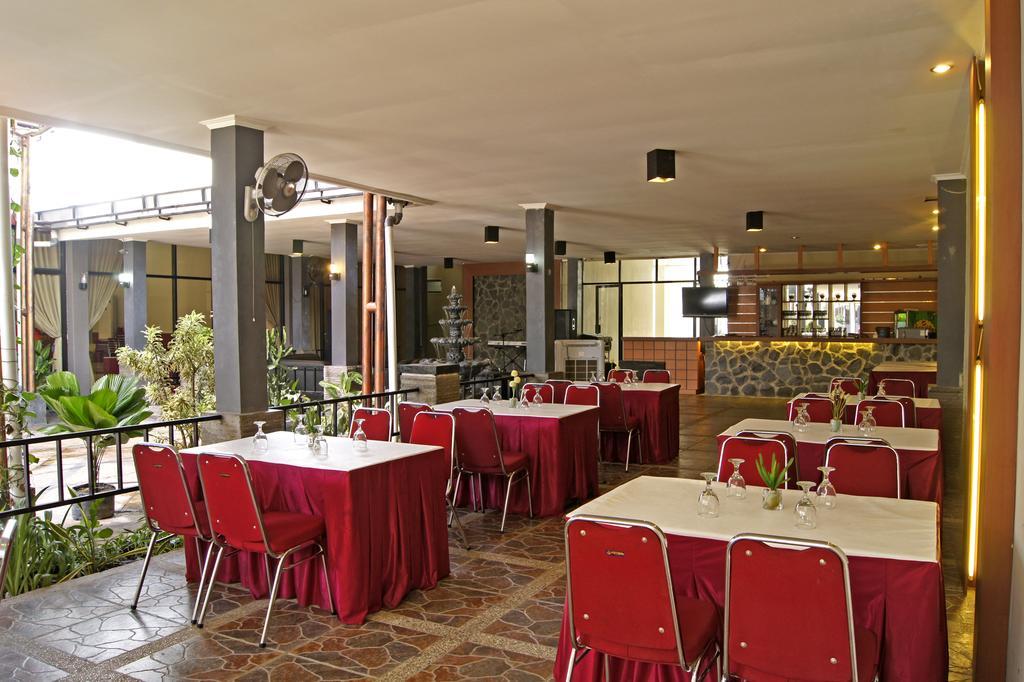 The Winner Premier Hotel Pemalang Εξωτερικό φωτογραφία
