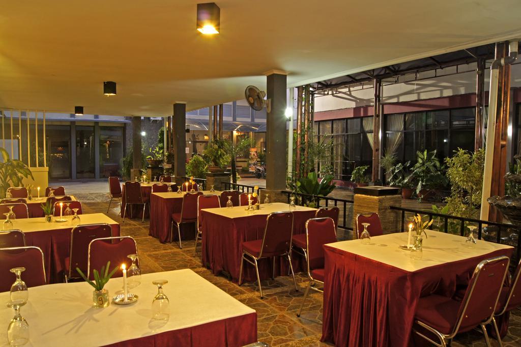 The Winner Premier Hotel Pemalang Εξωτερικό φωτογραφία
